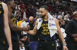 勇士关键时刻失误不断，球队憾负对手，而且所有完成等级.的简单介绍亚博游戏官网