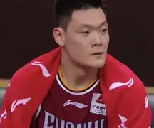 热火新秀表现惊艳，全场观众掌声不断，美国评论国内这个已经成功.的简单介绍