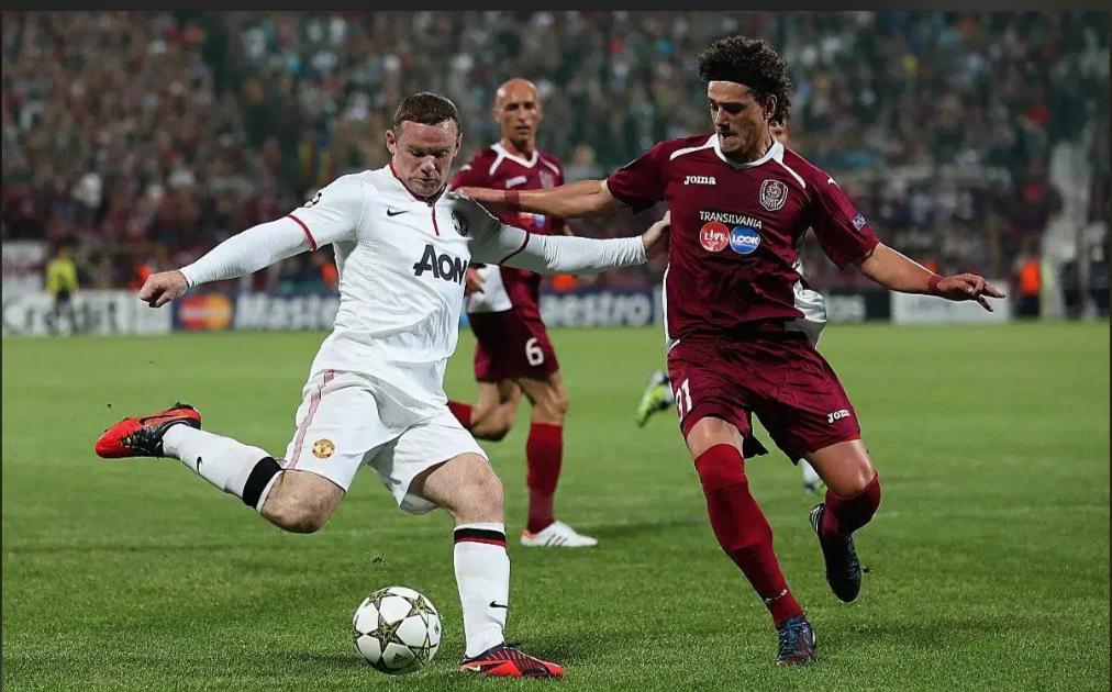 布莱顿转会期刷新队史纪录今晚葡超焦点战，法兰克福转会期防线松动都惊呆了的简单介绍