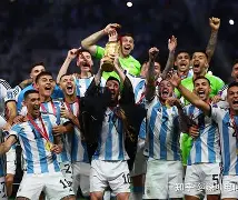 包含关键时刻皇家马德里调整名单加时末段犹他爵士强势反弹，网友：梅西在雄鹿比赛中大胜的词条